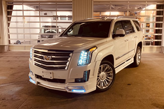 エスカレード紹介