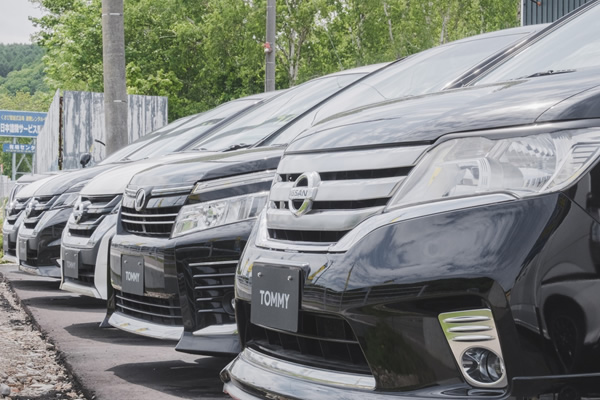トミーアウトレット在庫車