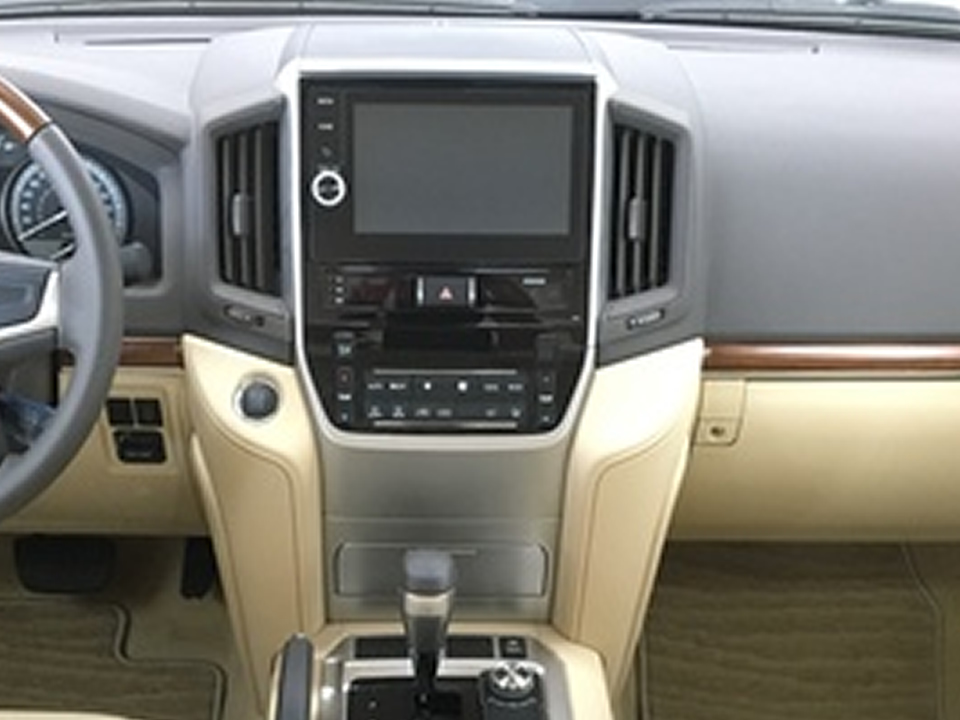 右ハンドルランクル200ディーゼル