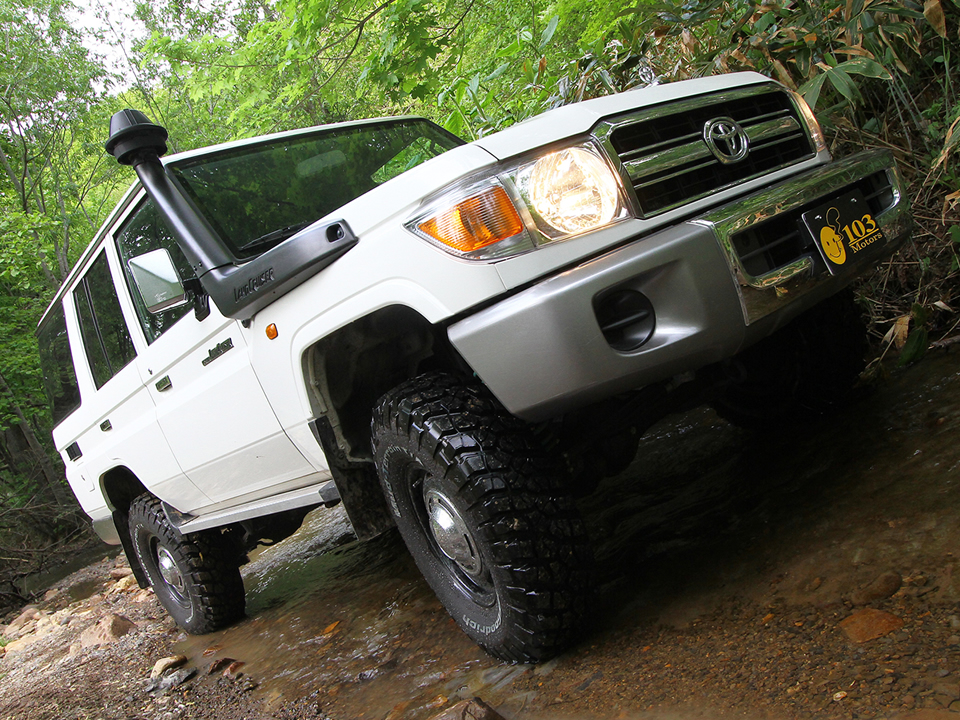 左ハンドルランクル70ディーゼル