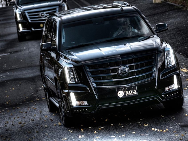 中古車ベンツカスタムセダン専門店