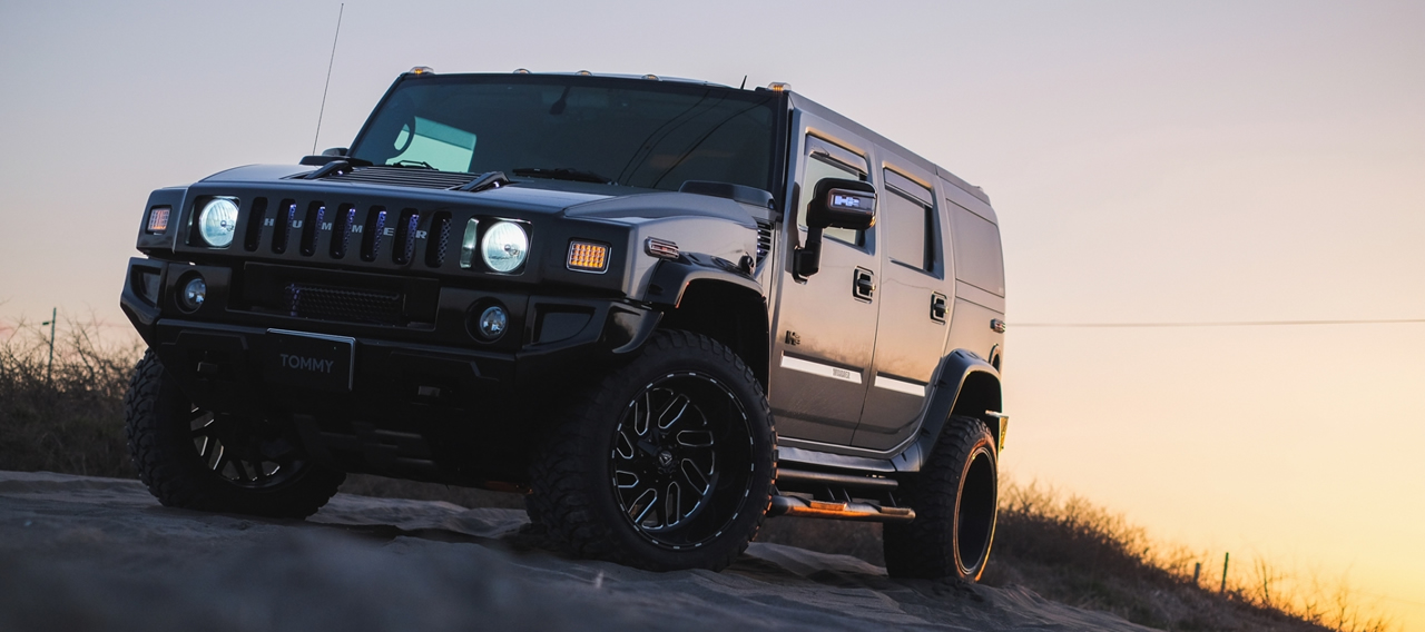 札幌ハマー専門店トミーベース